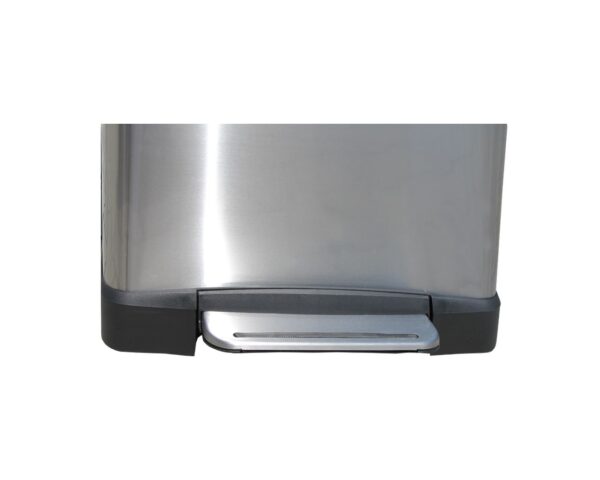 Kosz prostokątny CUBE, pojemność 40 l, stal matowa Kosz prostokątny CUBE, pojemność 40 l, stal matowa