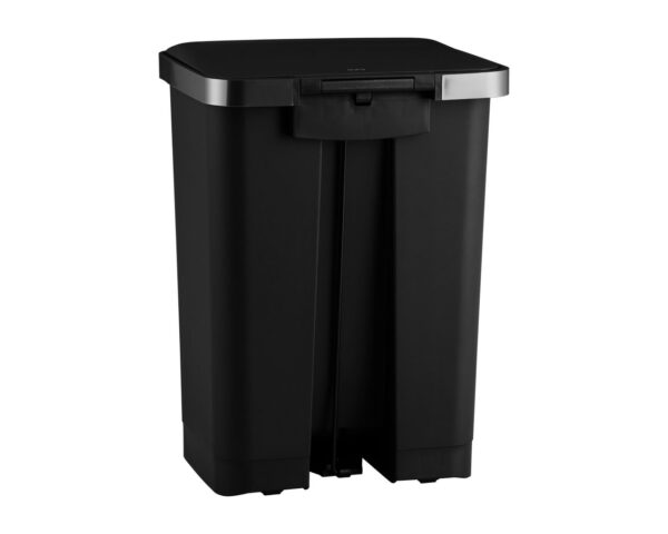 Kosz pedałowy HANA, pojemność 35 l, tworzywo sztuczne czarny Kosz pedałowy HANA, pojemność 35 l, tworzywo sztuczne czarny